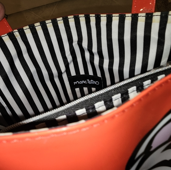 MARC TETRO WESTIE Tote, Pre Owned - Picture 3 of 8